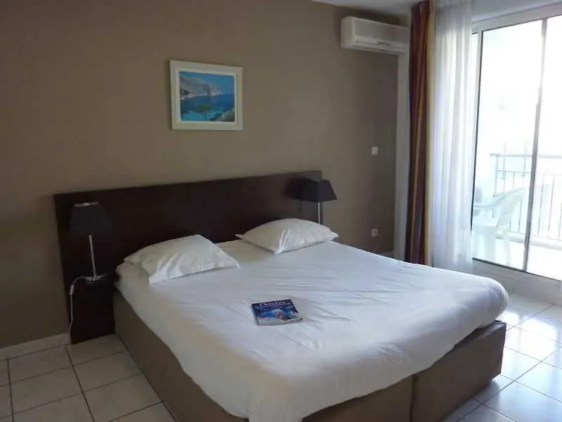 Appart Hotel Odalys City Aix En Provence Le Clos De La Chartreuse Aix-en-Provence Apart-hotel