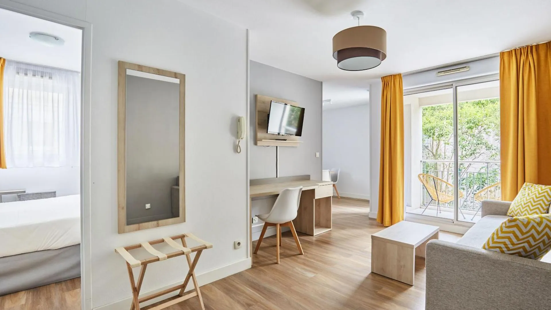 Appart Hotel Odalys City Aix En Provence Le Clos De La Chartreuse Aix-en-Provence Apart-hotel