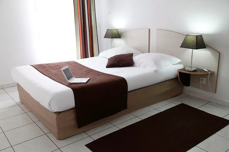 Appart Hotel Odalys City Aix En Provence Le Clos De La Chartreuse Aix-en-Provence