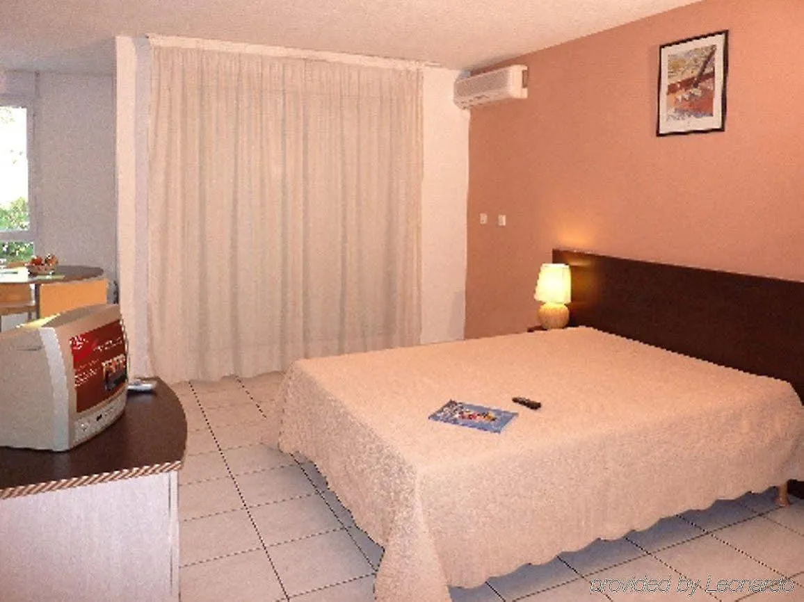 Appart Hotel Odalys City Aix En Provence Le Clos De La Chartreuse Aix-en-Provence 3*,  Frankreich